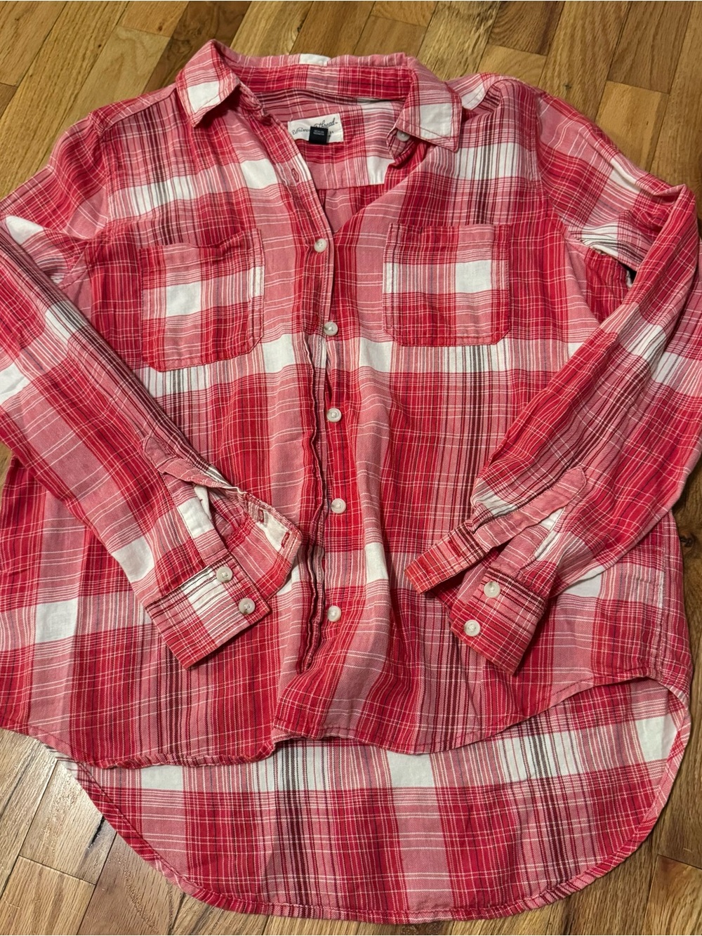 Women’s Red Plaid Button-Up Shirt - Brand Unspecified